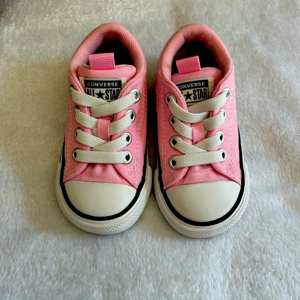 NIB Converse Kids All Star Pink Sneakers
